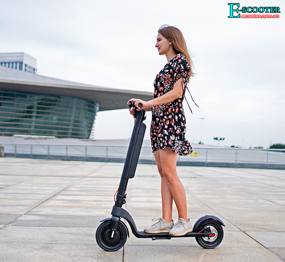 xe scooter điện Xenon X8 250W cao cấp